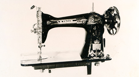 1945～1955 Joining the sewing machine industry